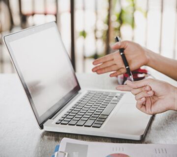 Un redactor de SEO competente es la clave para la promoción exitosa de la página web | Pro&Pro Production & Promotion